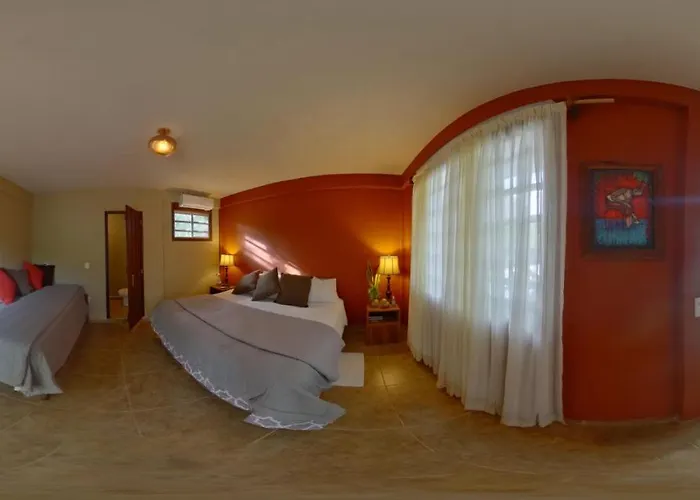 Hokhmah Heart Hotel